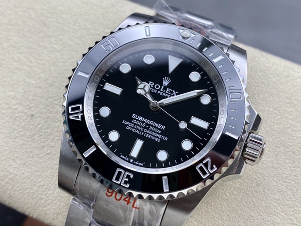 激安ロレックス背面デザイン